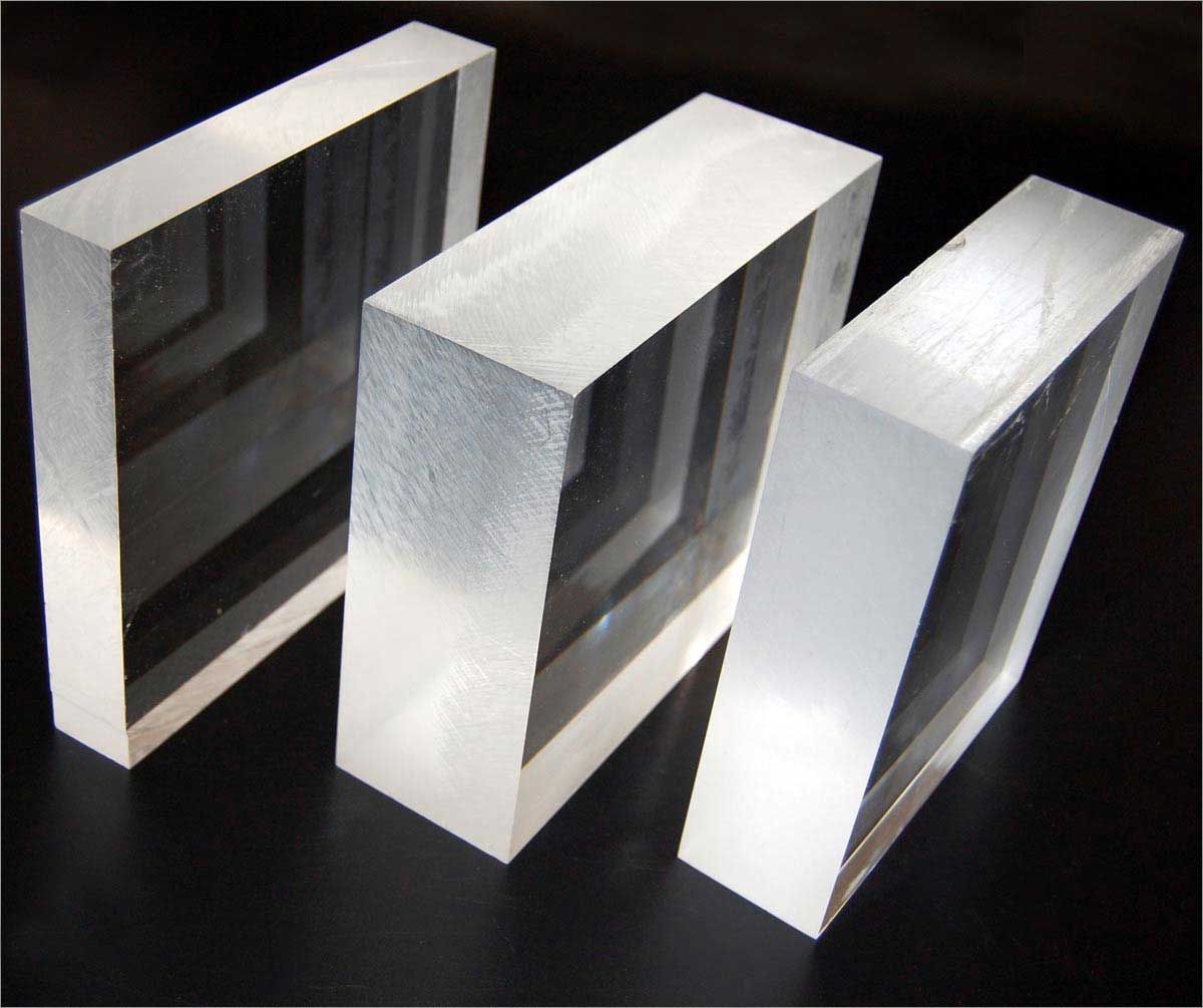 Extrudované plexisklo - akrylatove desky